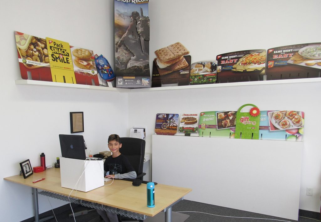 desk-creative-studio-interior-design-by-adam-jarvis-juggernaut-toronto